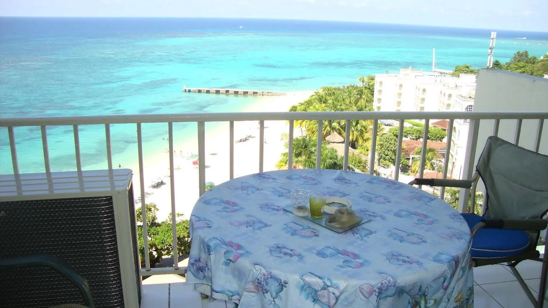 Apartment Ocean Suite Beach Front At Mobay Club Montego Bay